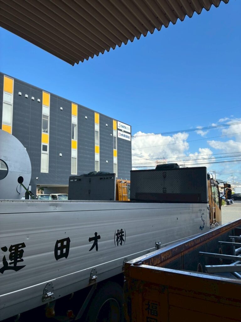 トラックと会社