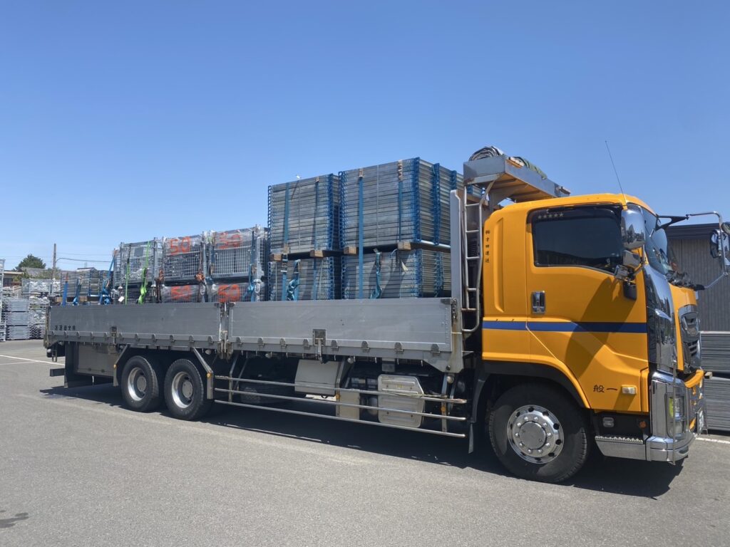 精密機器運送の様子